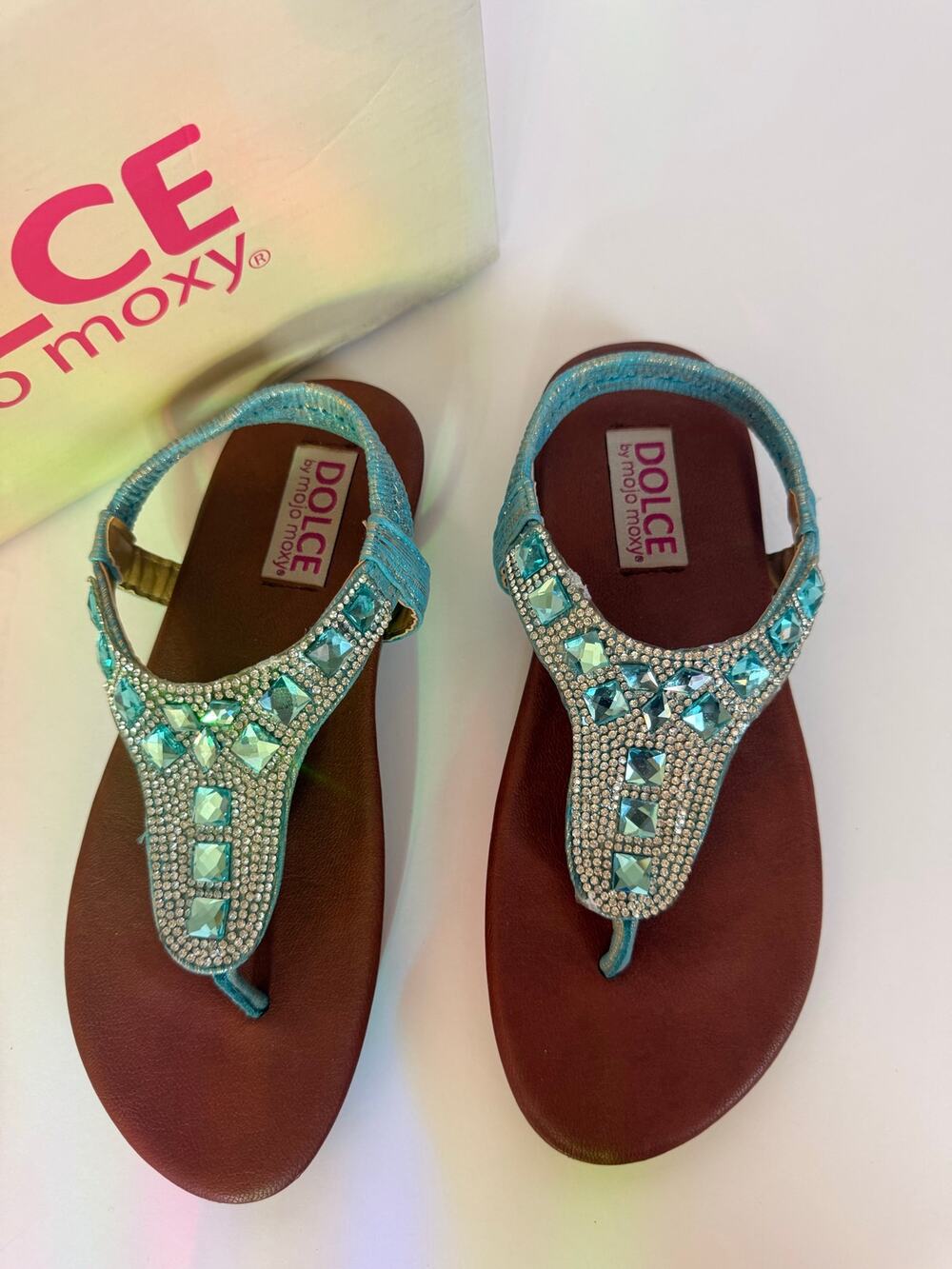 Dolce by Mojo Moxy Mojito Blue Rhinestone Embellished Thong Sandals Women’s 6M